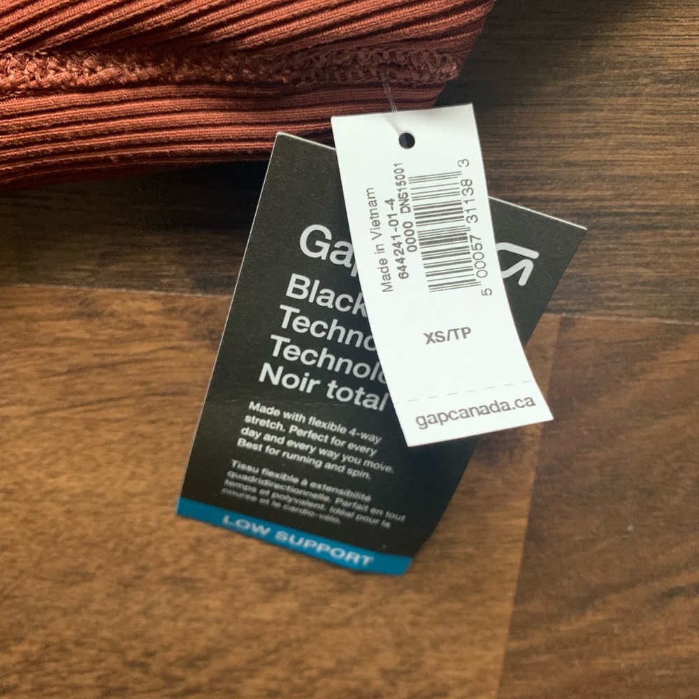 🆕 GapFit Ribbed Bra Low Impact - Picture 4 of 6